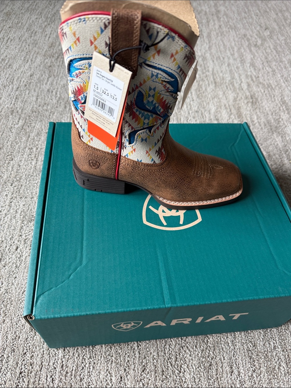 NIB Kids 1.5 Ariat San Angelo VentTEK double stitched square toe